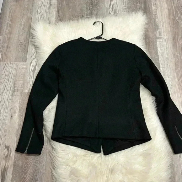 Ann Taylor Loft black wool blend asymmetrical snap blazer jacket, size 4 petite - Picture 5 of 9